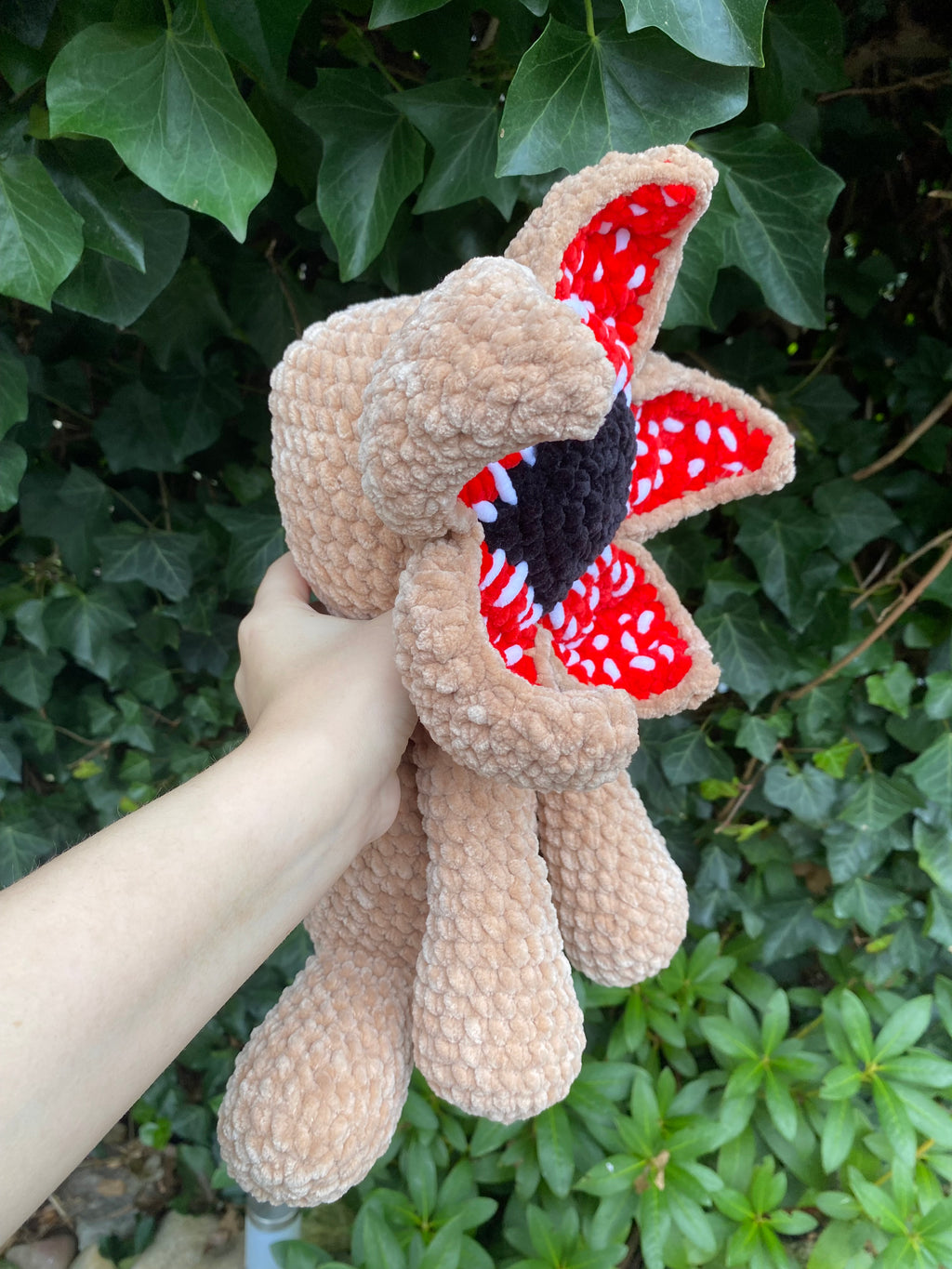 Scary Flower Plushie