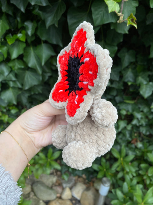 Baby Scary Flower Plushie